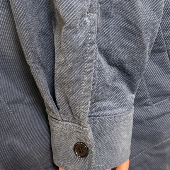 Madewell Women’s Corduroy Twill Overaizwd Shirt-Jacket, size small - Picture 8 of 8